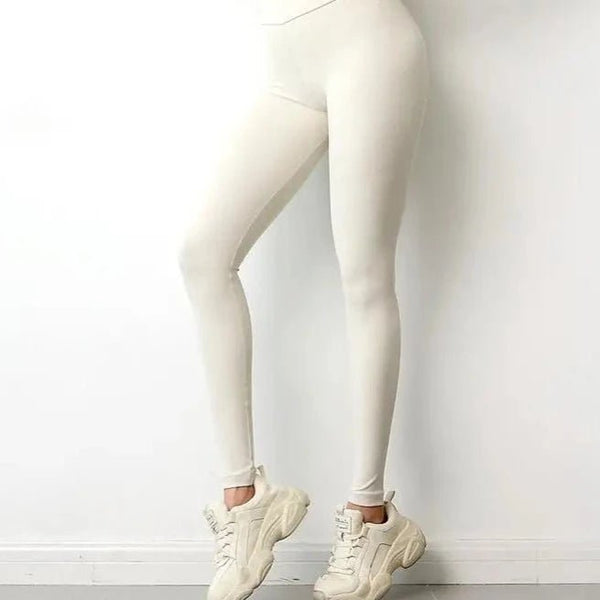 Legging Fitness de Cintura Alta - Conforto Sem Costura para um Visual Empina Bumbum - Outlet do Cazé